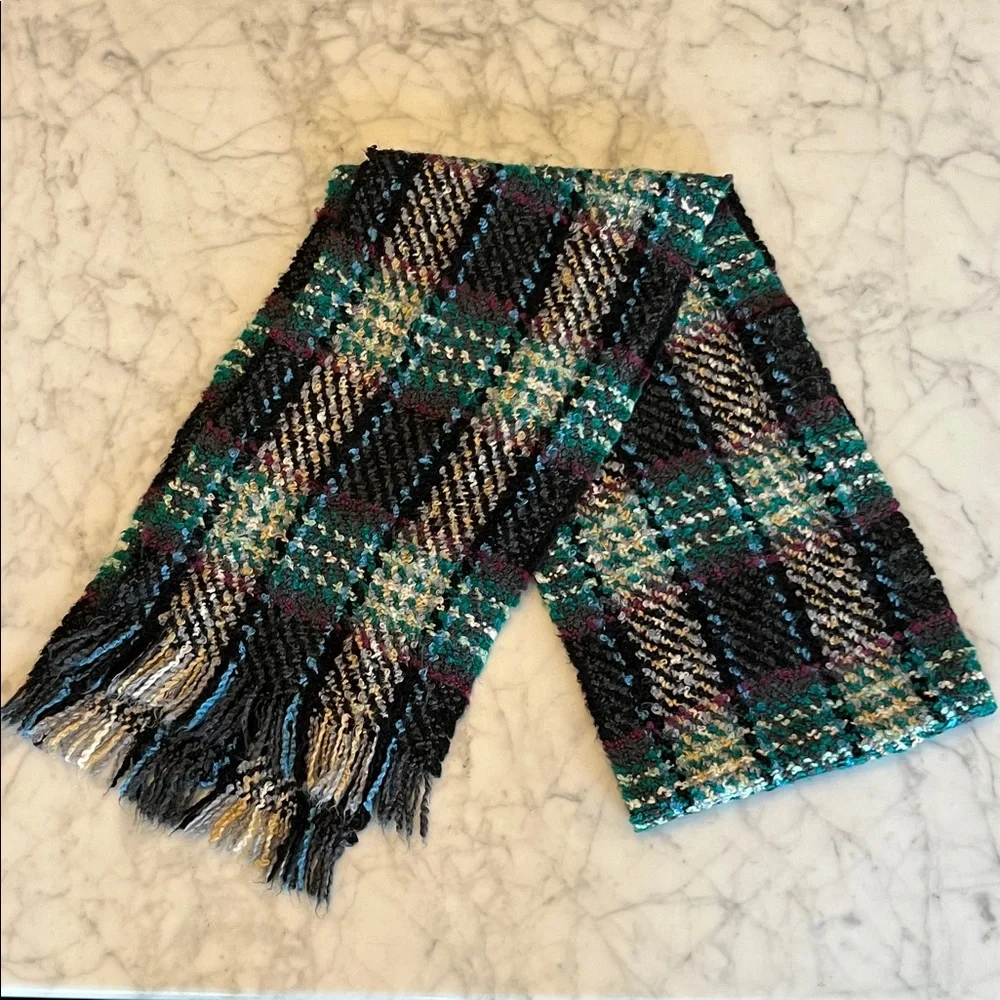 V. FRAAS Multicolor Winter Scarf